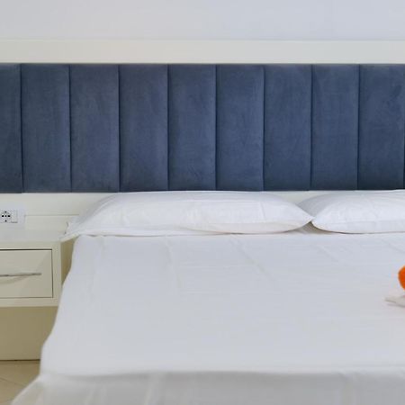 Davide Rooms Sarandë Esterno foto
