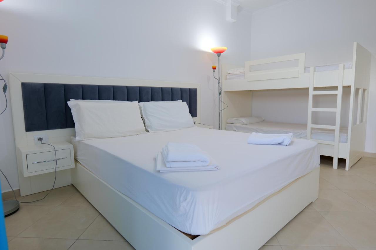 Davide Rooms Sarandë Esterno foto