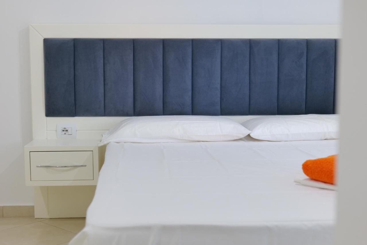 Davide Rooms Sarandë Esterno foto