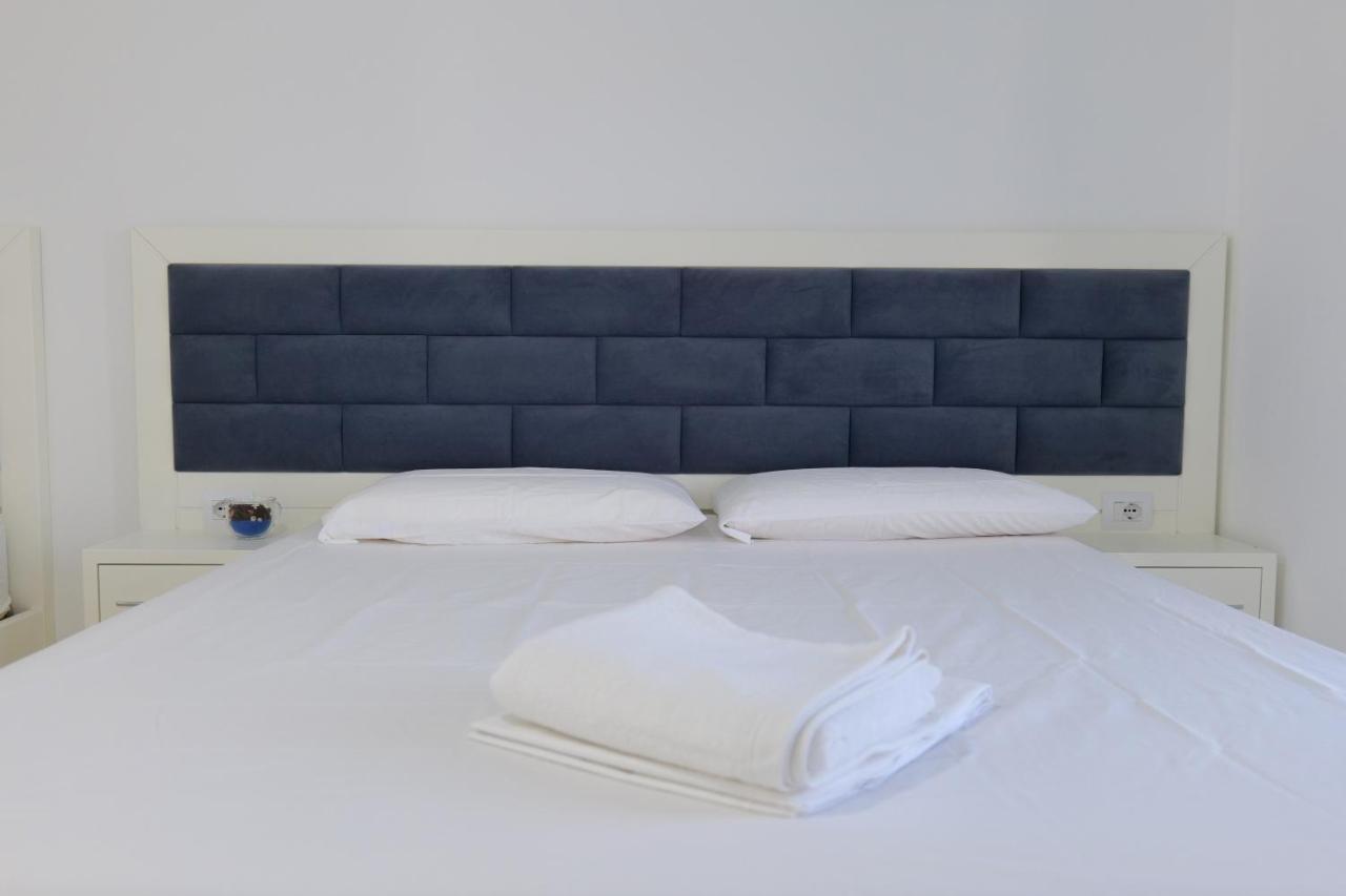 Davide Rooms Sarandë Esterno foto