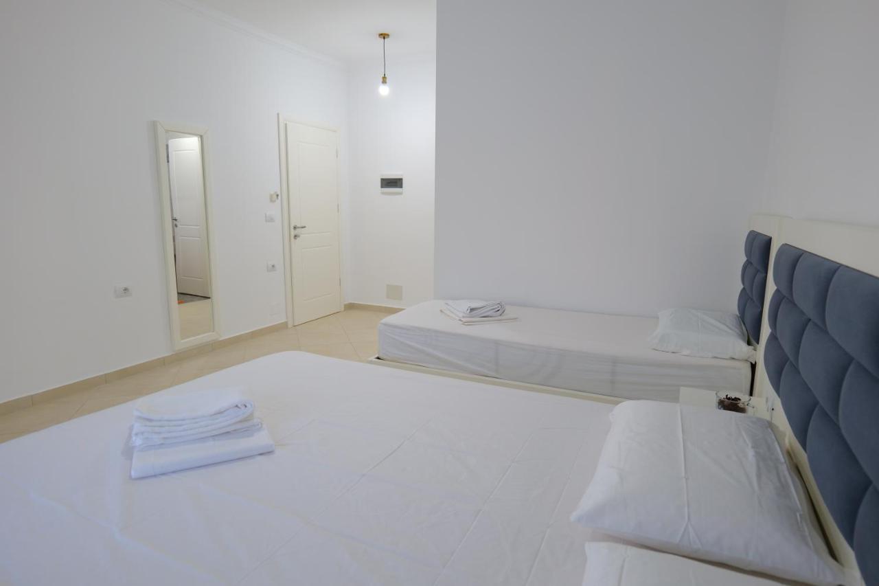 Davide Rooms Sarandë Esterno foto