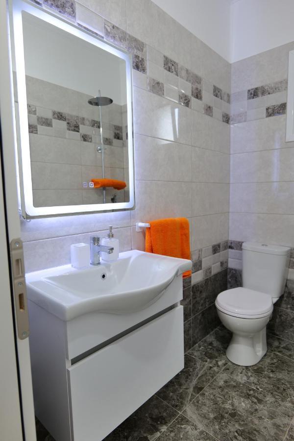 Davide Rooms Sarandë Esterno foto